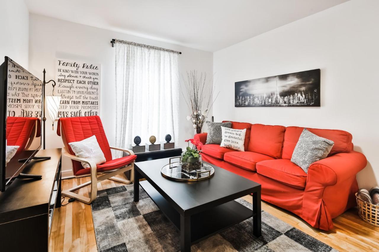 Free Parking In Beautiful Lachine Montreal Exterior foto