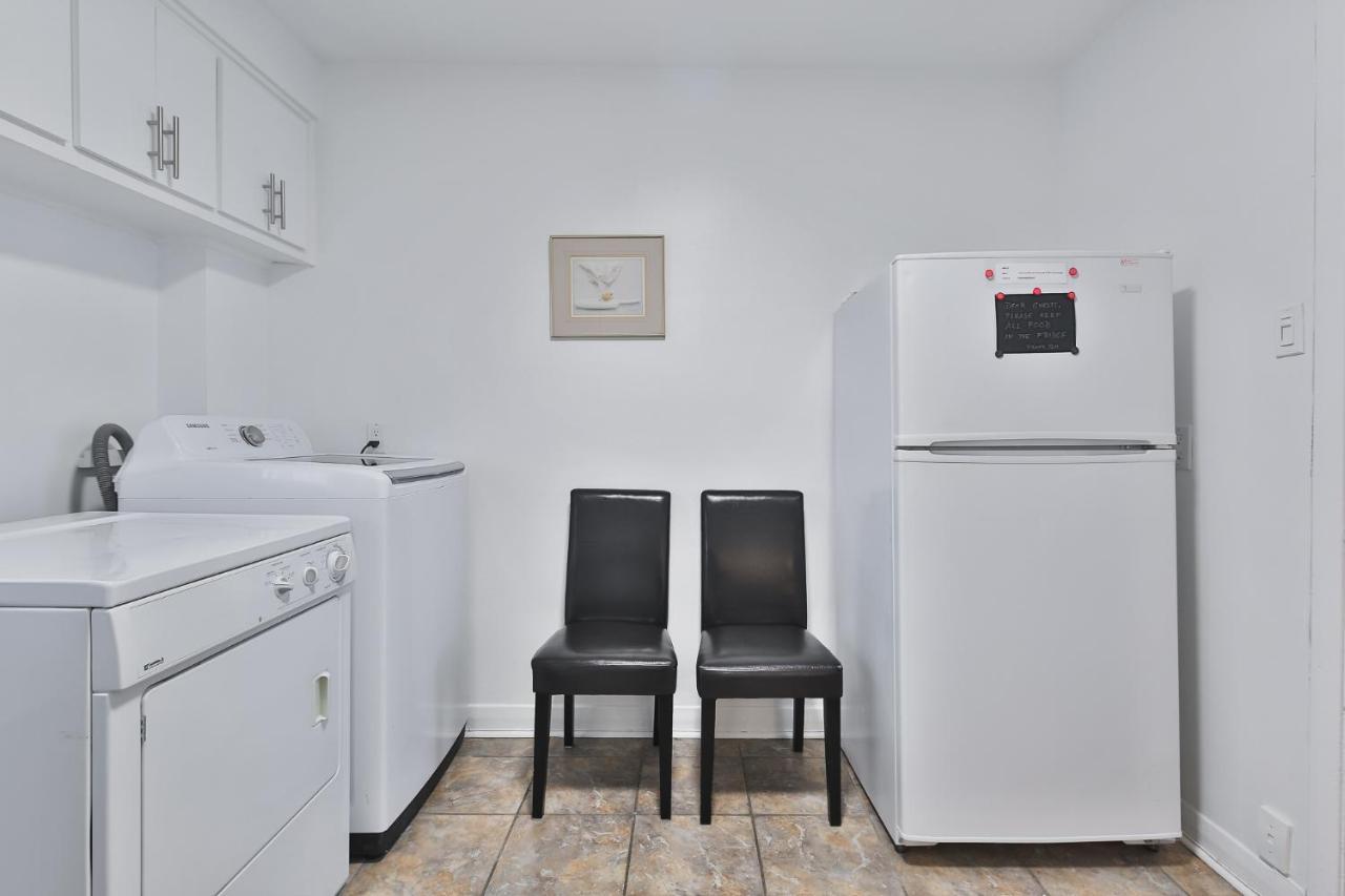 Free Parking In Beautiful Lachine Montreal Exterior foto